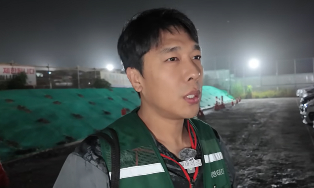 $esc.velocity($!{article.mobileTitle.replaceAll('