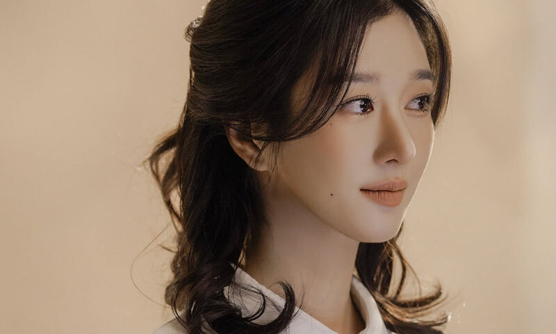 $esc.velocity($!{article.mobileTitle.replaceAll('