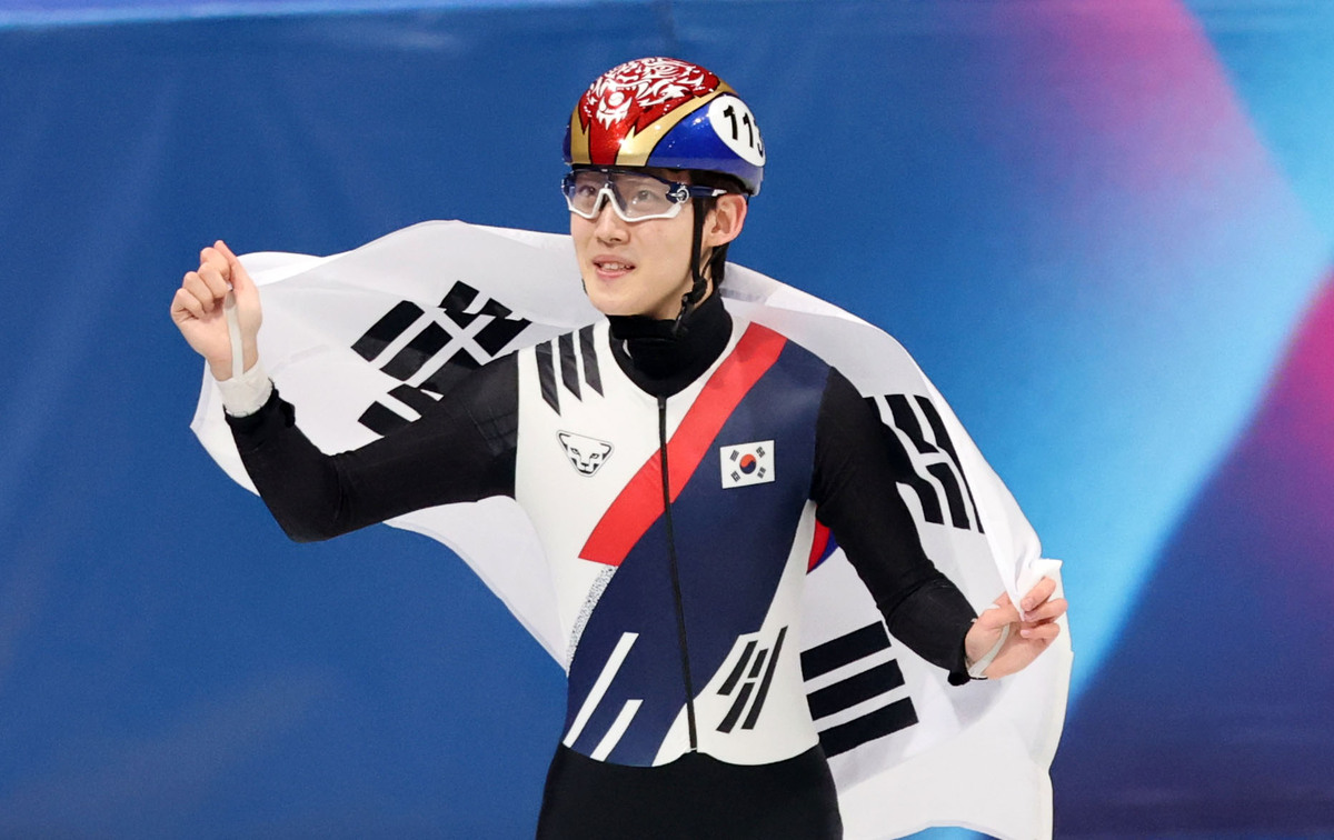 $esc.velocity($!{article.mobileTitle.replaceAll('