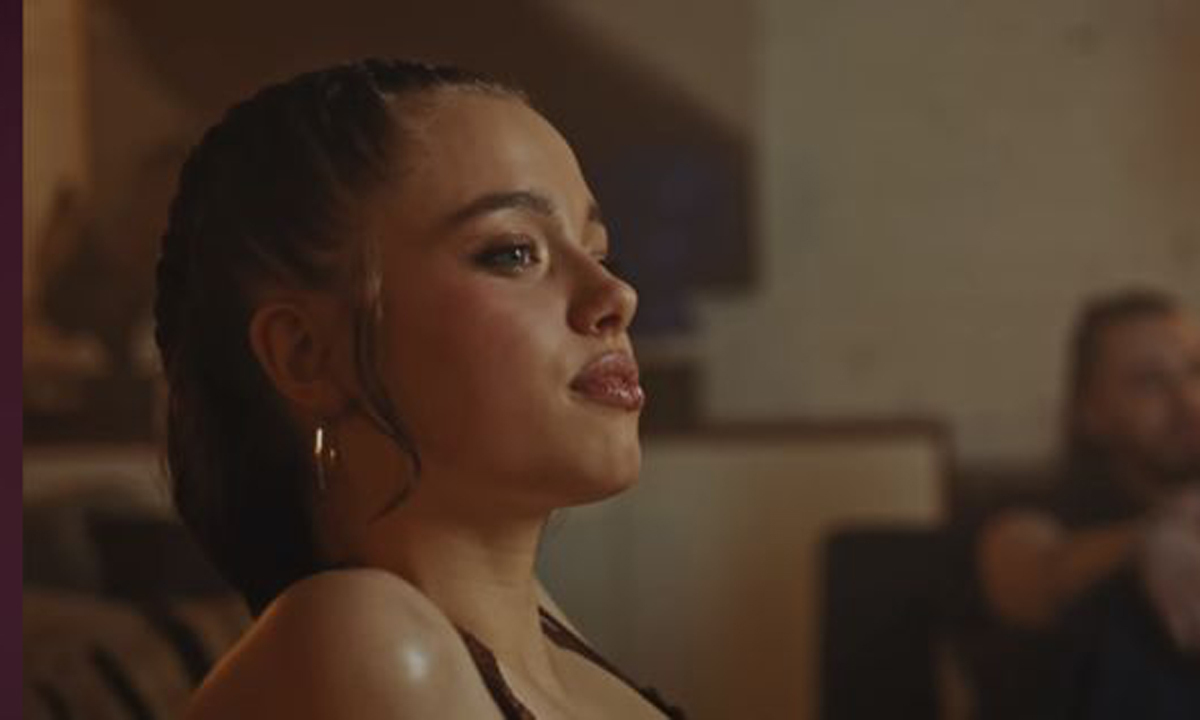 $esc.velocity($!{article.mobileTitle.replaceAll('